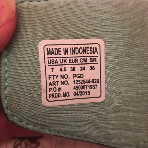 Slides - Picture 3 of 3